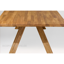 Lae piltide sirvija tugevate jalgadega laud