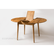 Lae piltide sirvija pikendusplaadiga söögilaud elutuppa