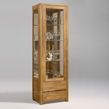 Lae piltide sirvija Klaasustega vitriinkapp Lausenne