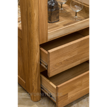 Lae piltide sirvija metallsiinidel sahtlid