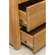 Lae piltide sirvija metallsiinidel sahtlid