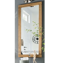 Lae piltide sirvija tammepuidust raamiga peegel