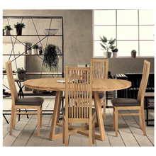 Lae piltide sirvija Pikendatav söögilaud Merbi 120-160x120 9767 + 4 tooli Sandra 9143