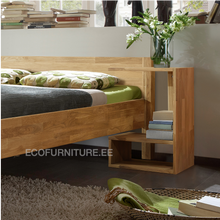 Lae piltide sirvija tammepuidust öökapp