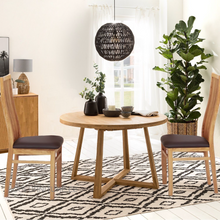 Lae piltide sirvija Pikendatav söögilaud Merbi 120-160x120 9767 + 2 tooli Sandra 9143