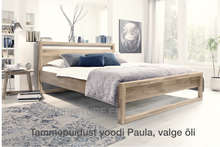 Lae piltide sirvija tammepudiust voodi paula, valge õli