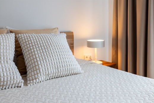 Ecofurniture tammepuidust mööbel, äri- ja eluhoones Vektor, Pärnu mnt. 137, Tallinn