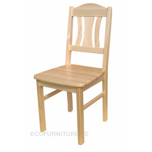 lakitud puidust tool